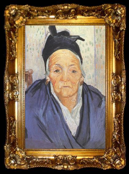 framed  Vincent Van Gogh An Old Woman of Arles (nn04), ta009-2